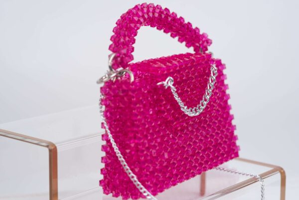 evening bag, beaded bag, cylinder shape, red bag, detachable chain, special occasion bag, holiday bag, glamorous bag.