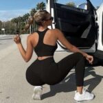 2pcs Solid Color Seamless Yoga Set